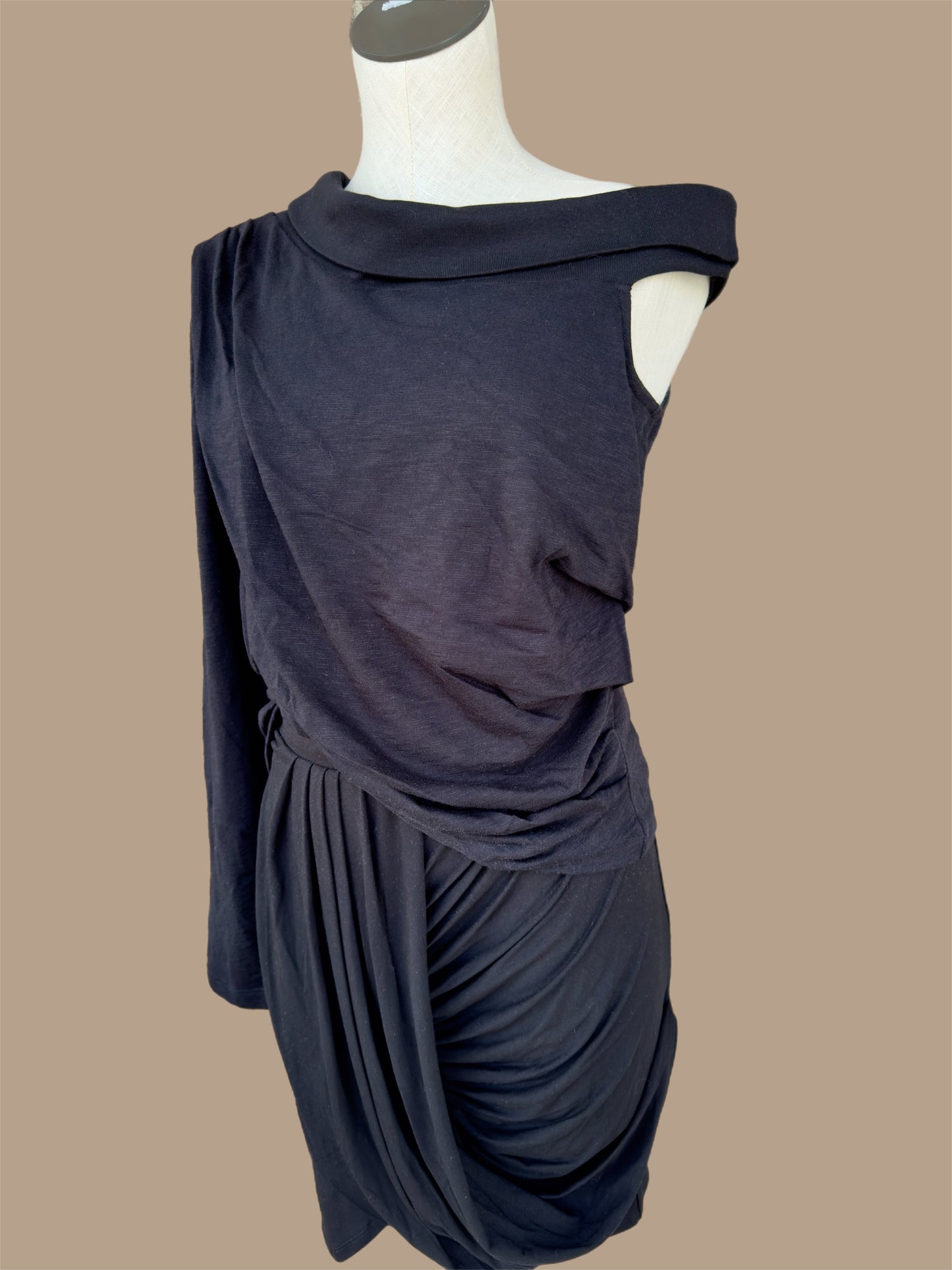 THE ONE SLEEVE DRAPED TOP